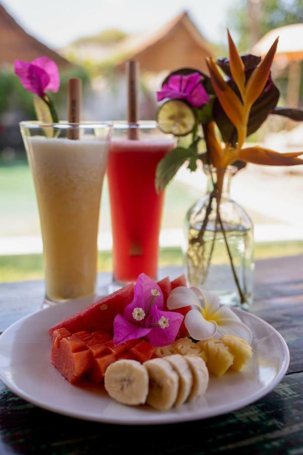 United Colors Of Gili Hotel Gili Meno Exterior photo