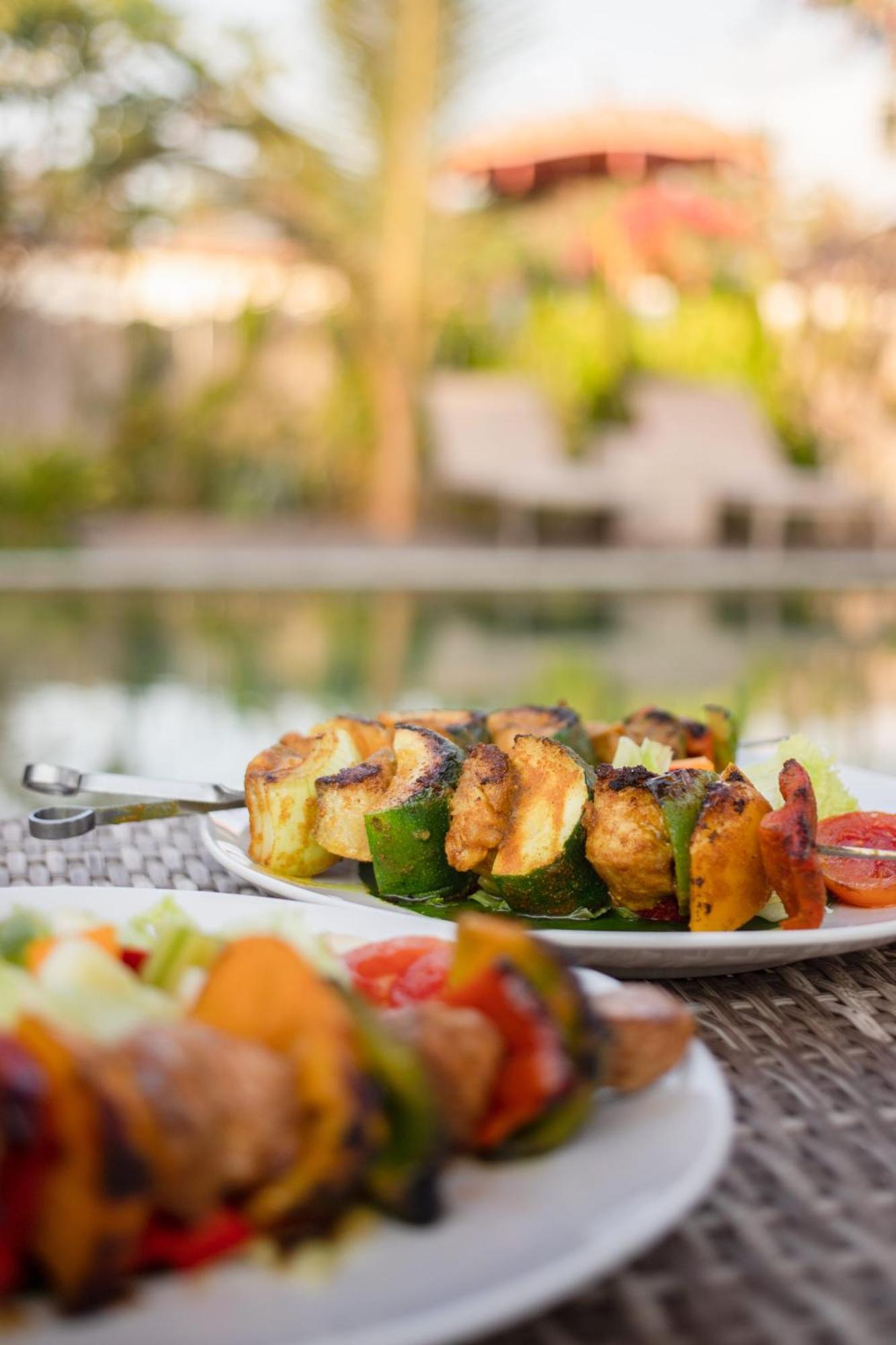 United Colors Of Gili Hotel Gili Meno Exterior photo